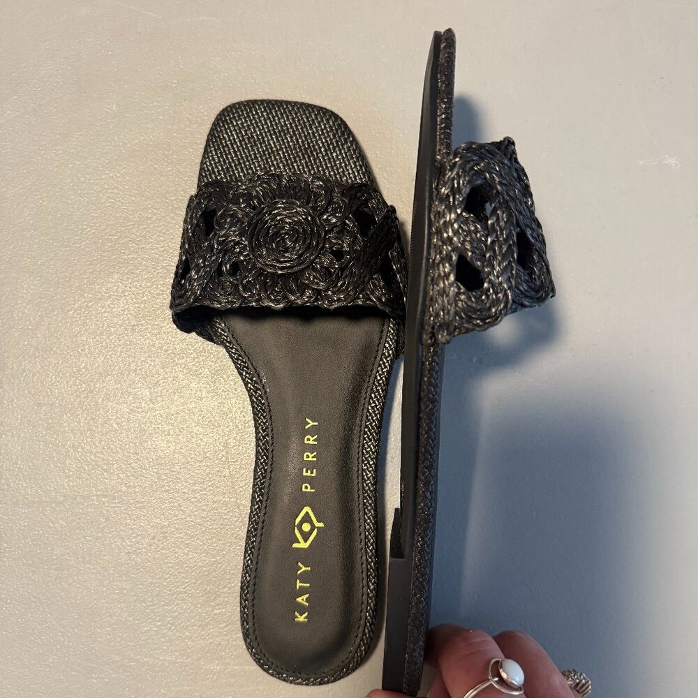 Dress sandal